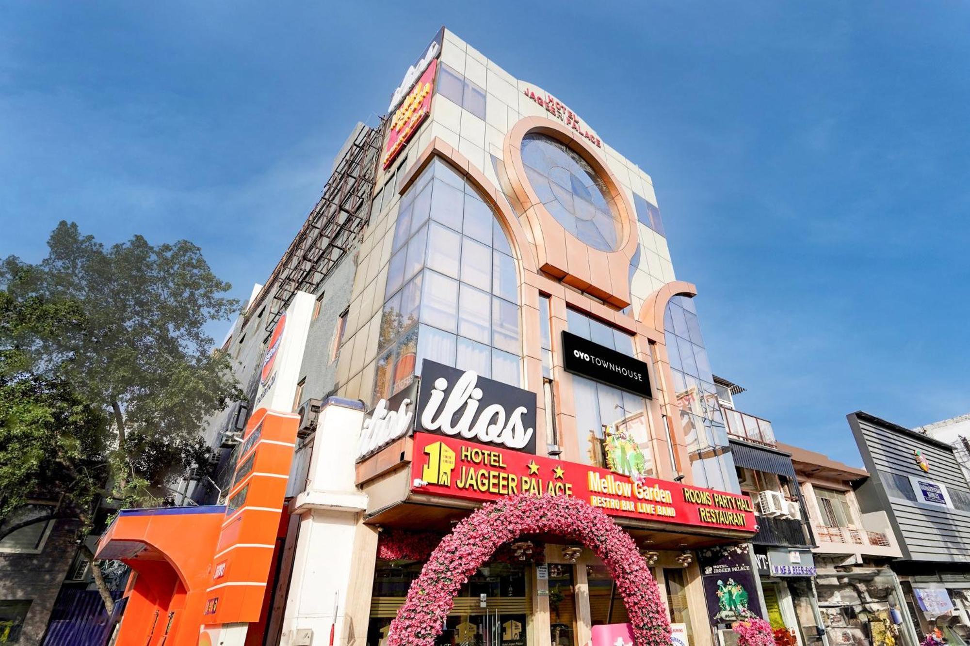 Super Townhouse Jageer Palace Near Mayapuri Chowk New Delhi Exterior photo